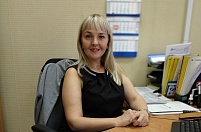 Зрожевская Анна Валерьевна – ведущий специалист группы по работе с потребителями